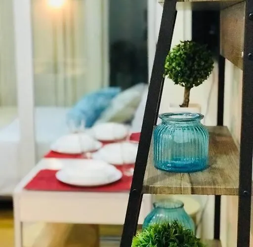 Apartment Acqua Private Livingstone Tower Unit With Free Wifi *
