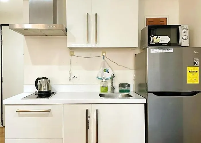 Acqua Private Livingstone Tower Unit With Free Wifi Apartment *